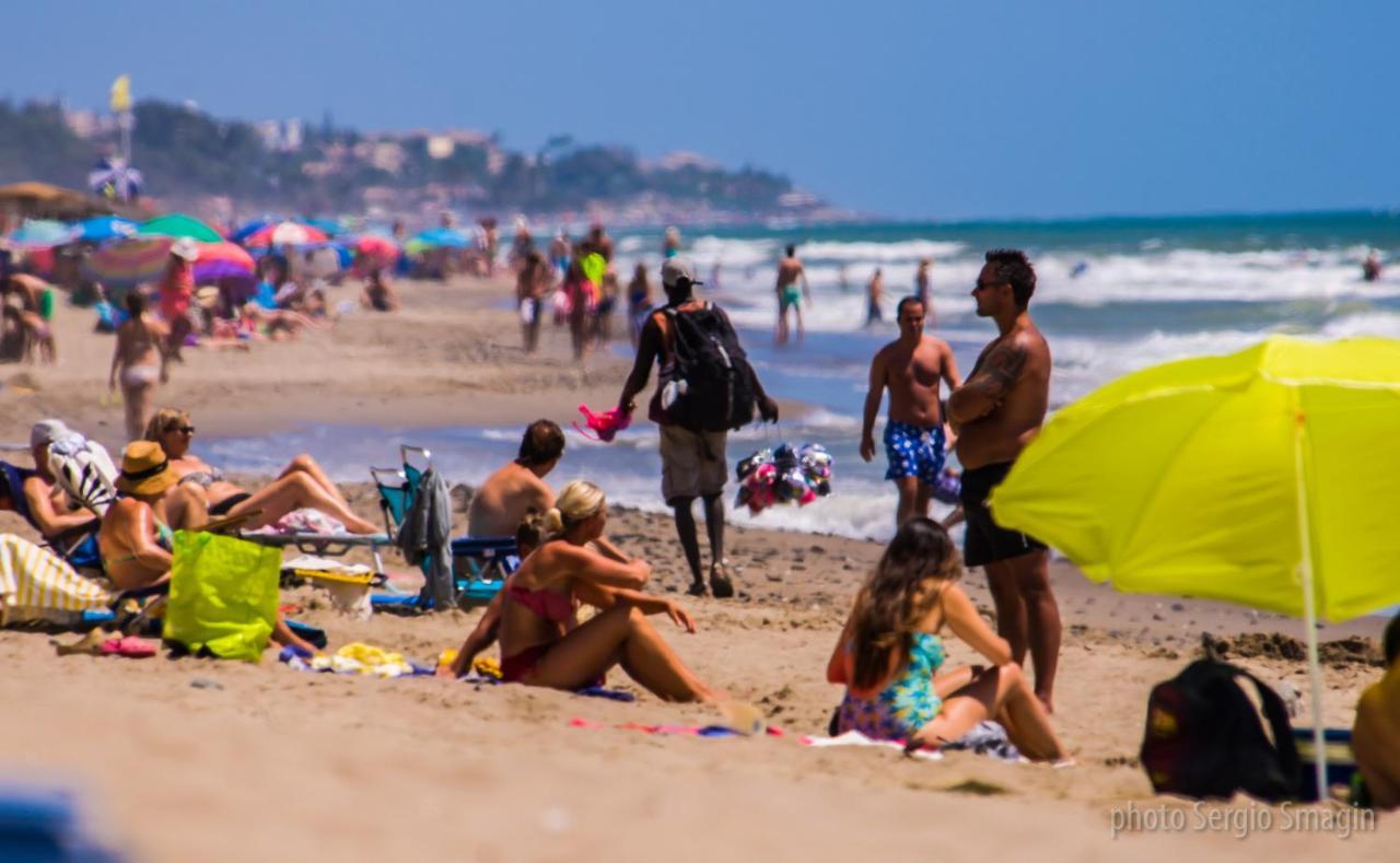 Villa Yanna Benalmádena Exteriör bild